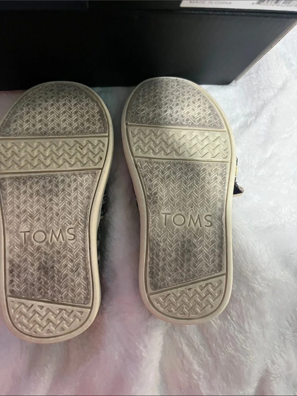 Toms slip kids